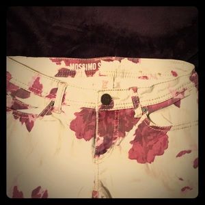 Jeans fashion statement floral burgundy. Size 3